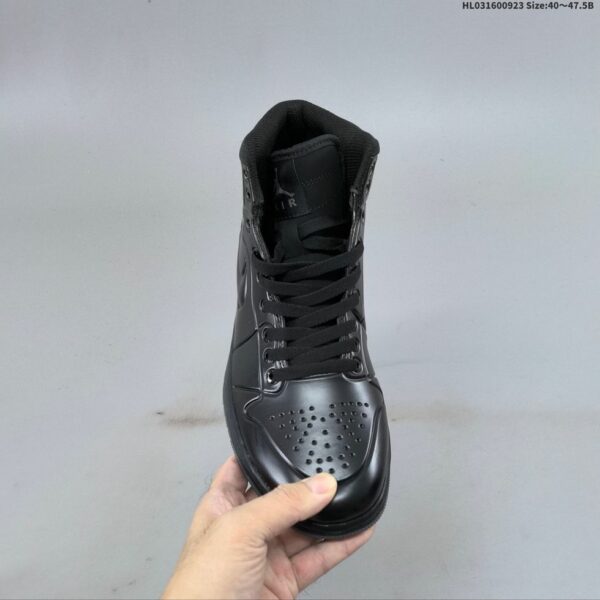 AJ 1 Anodized ‘Black’ 414823-002