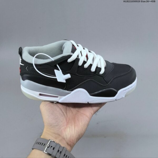 AJ 4 RM ‘Black Metallic’ HV5187-010 AJ 4 RM ‘Black Metallic’ HV5187-010