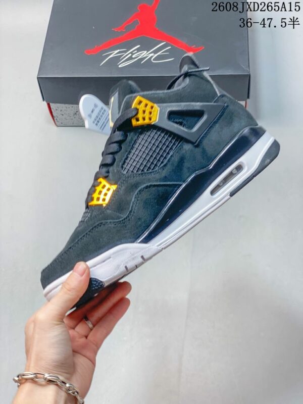 AJ 4 Retro ‘Royalty’ 308497-032