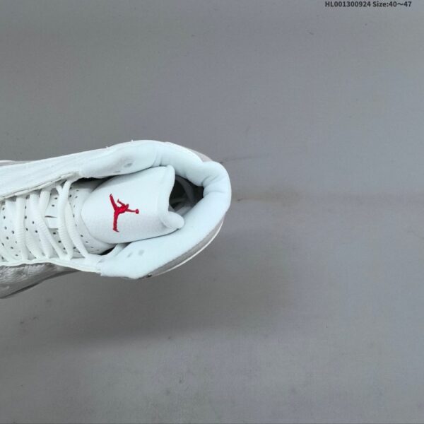 AJ 13 Retro ‘Wolf Grey’ 414571-160